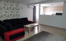 Apartament 8 Central