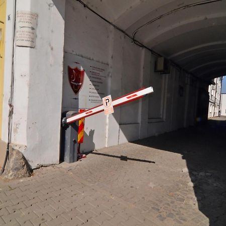 Apartament 8 Central Marosvásárhely Kültér fotó