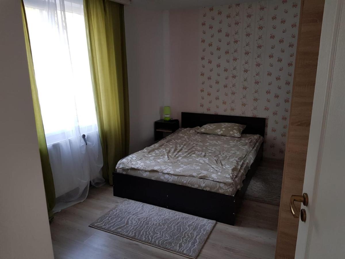 Apartament 8 Central Marosvásárhely Kültér fotó